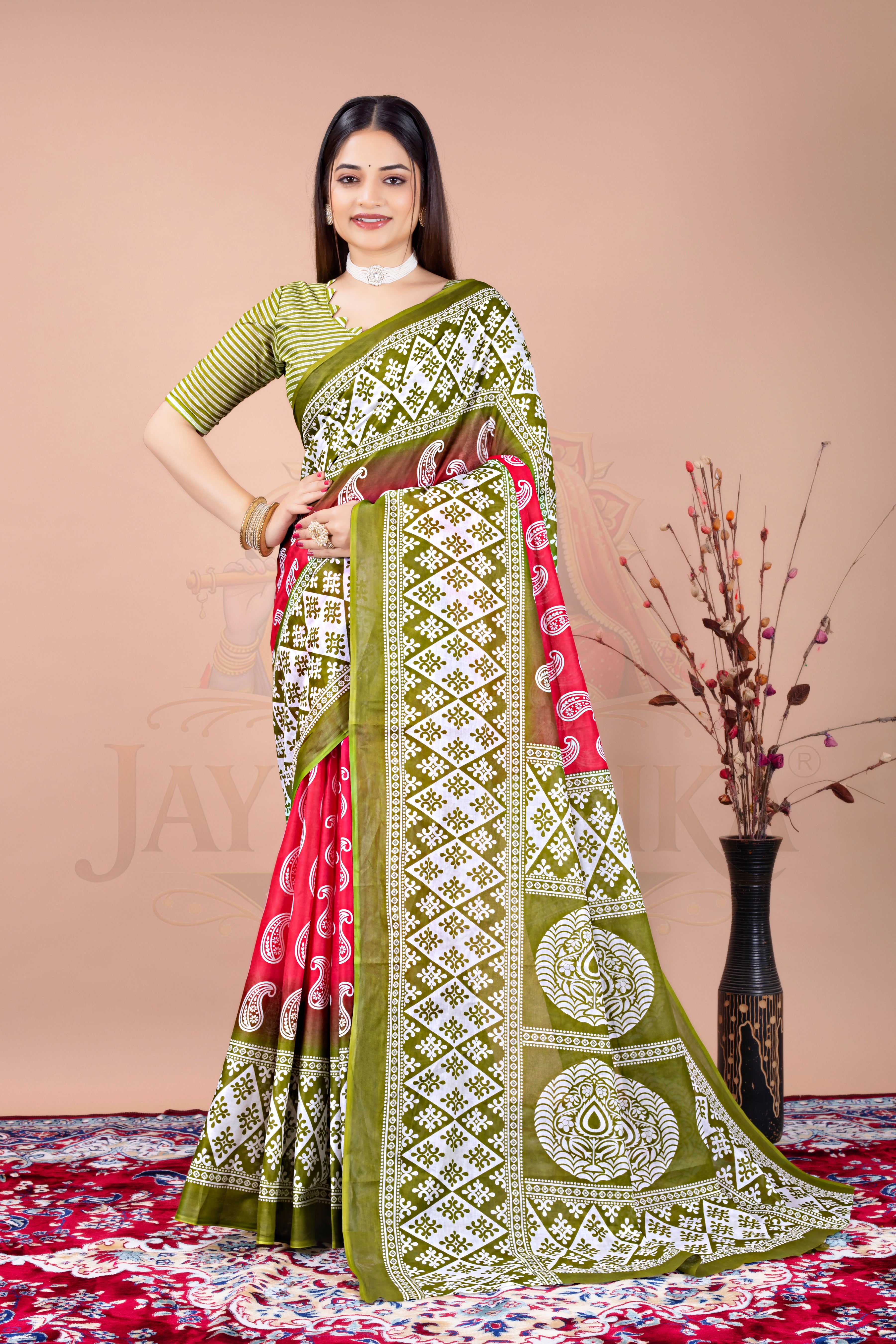 Green Red Printed Cotton Saree