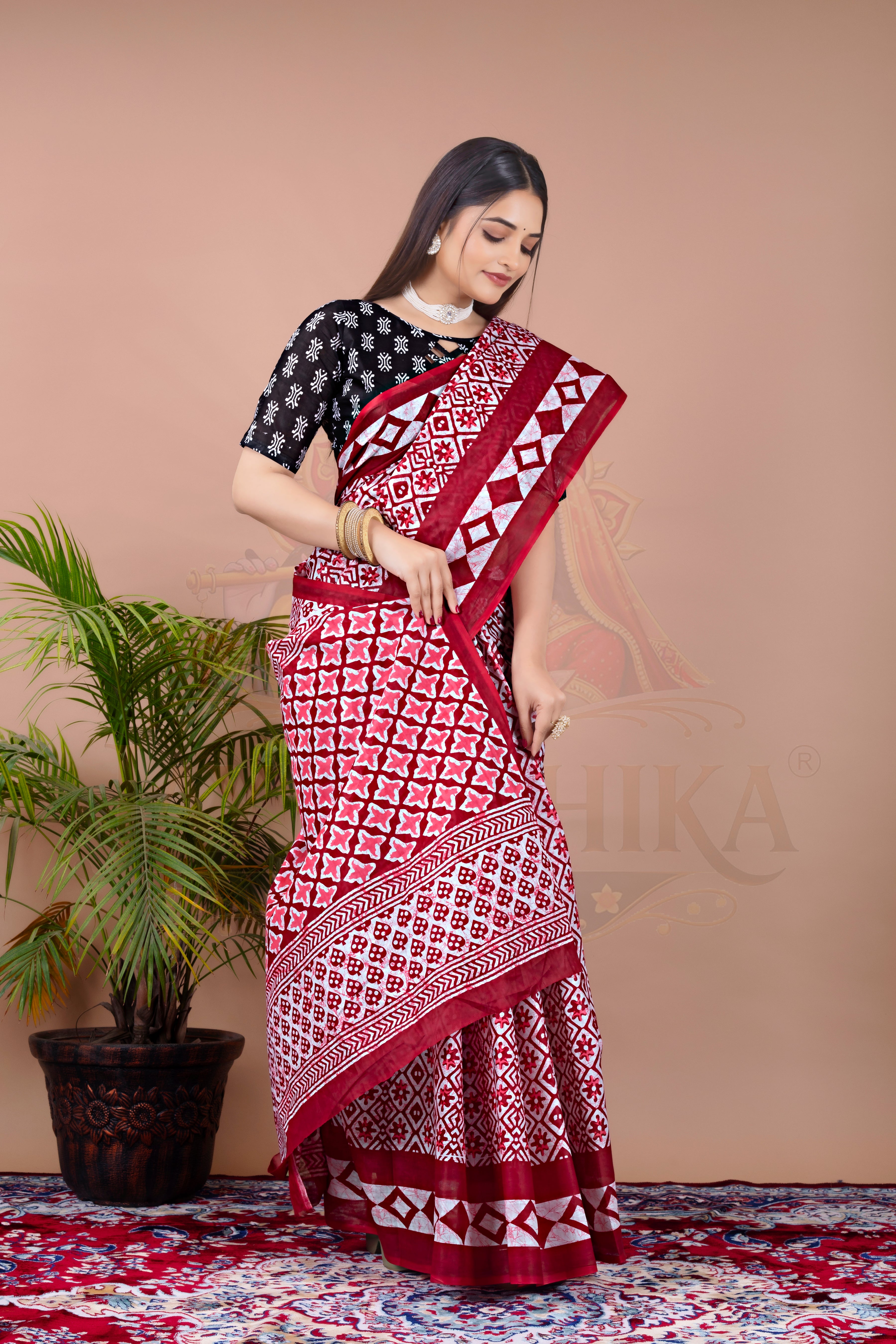 Red White Printed Cotton Saree