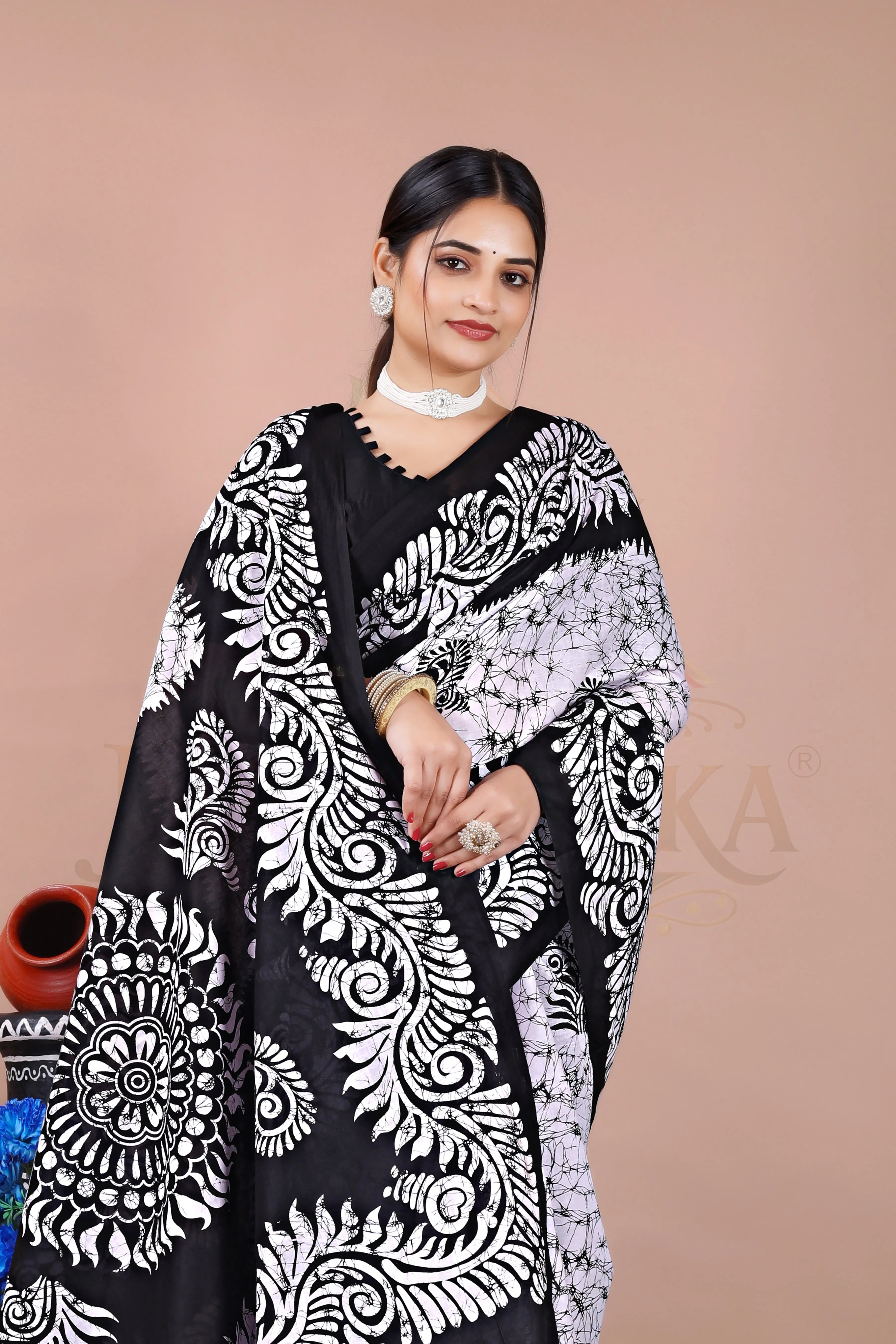Black Cotton Batik Printed Saree Jay Radhika Textile