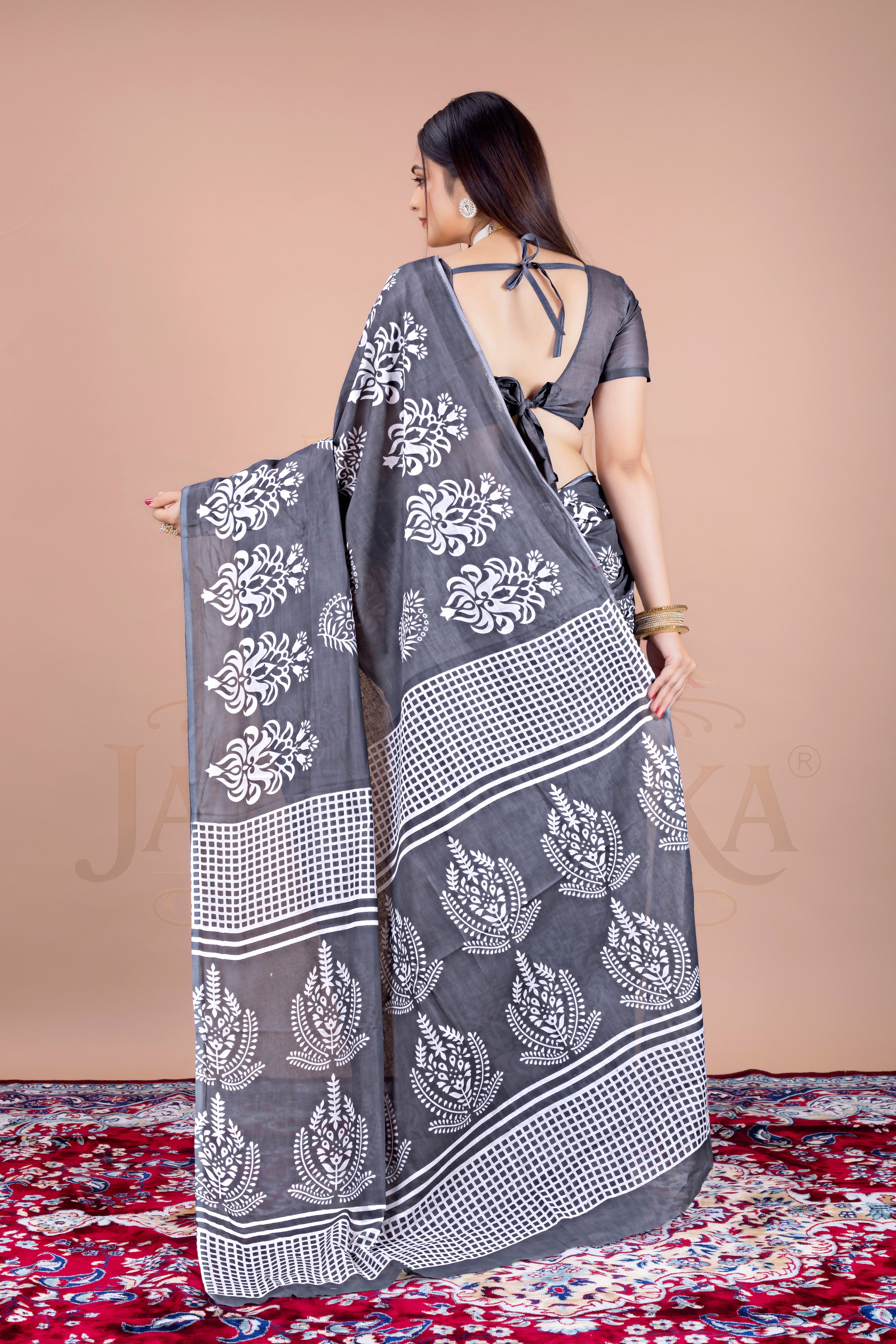 Grey Floral Cotton Printed Saree Jay Radhika Textile