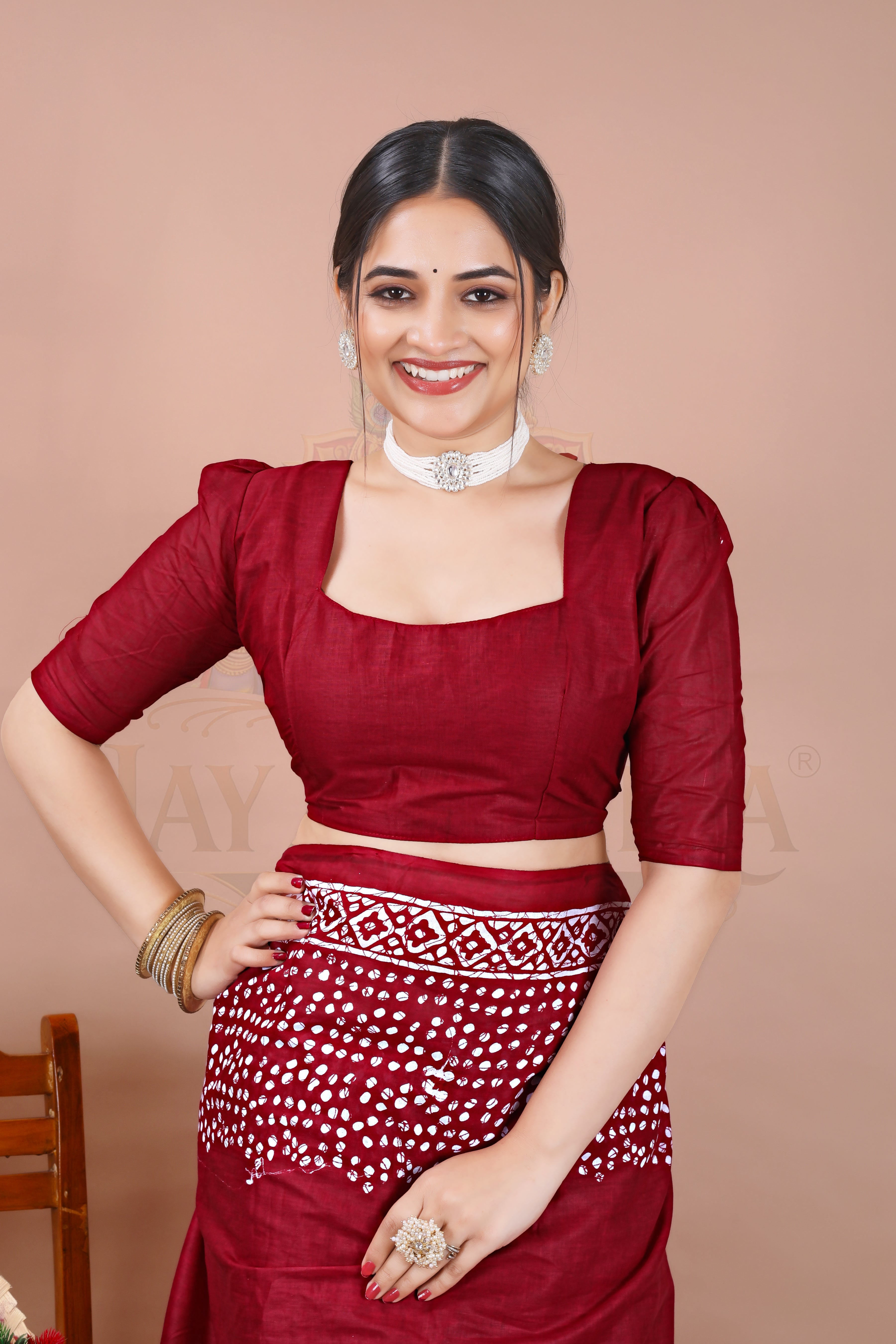 Maroon Dotted Cotton Printed Saree Jay Radhika Textile